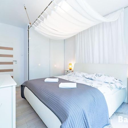Apartamenty Balticon Polanki - Sauna, Fitness Inclusive - Basen Latem, Pool Im Sommer โควอบเซก ภายนอก รูปภาพ