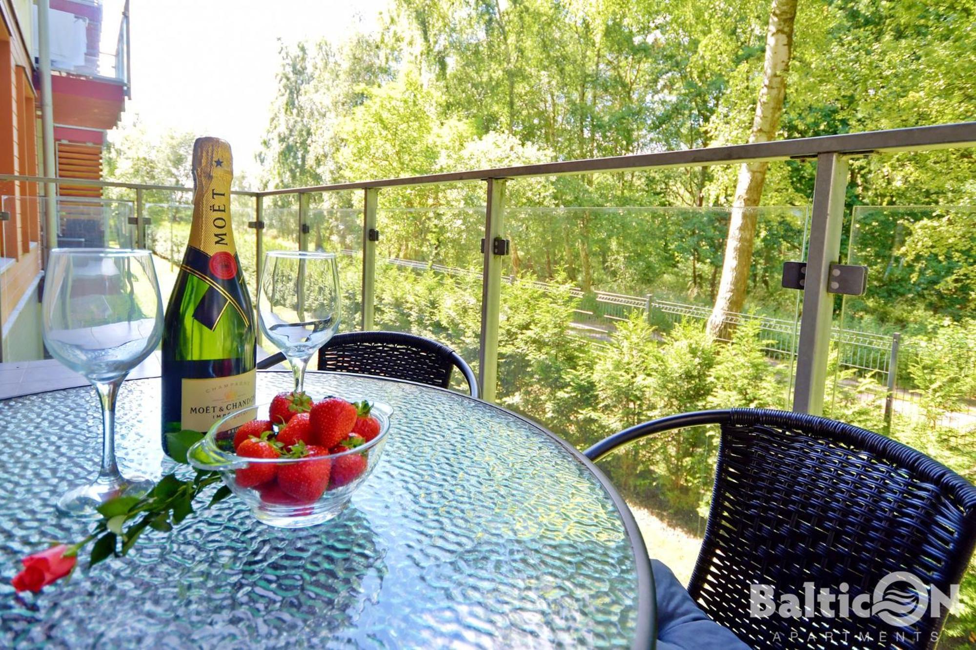 Apartamenty Balticon Polanki - Sauna, Fitness Inclusive - Basen Latem, Pool Im Sommer โควอบเซก ห้อง รูปภาพ